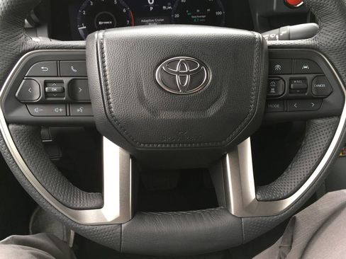 New 2026 Toyota Tacoma TRD Off-Road w/ TRD Off Road Premium Package AWD/4WD image 13