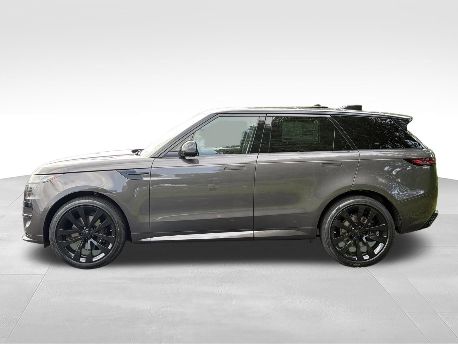 New 2026 Land Rover Range Rover Sport Dynamic SE AWD/4WD image 2