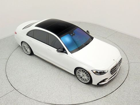 Used 2024 Mercedes-Benz S 580 4MATIC Sedan image 24