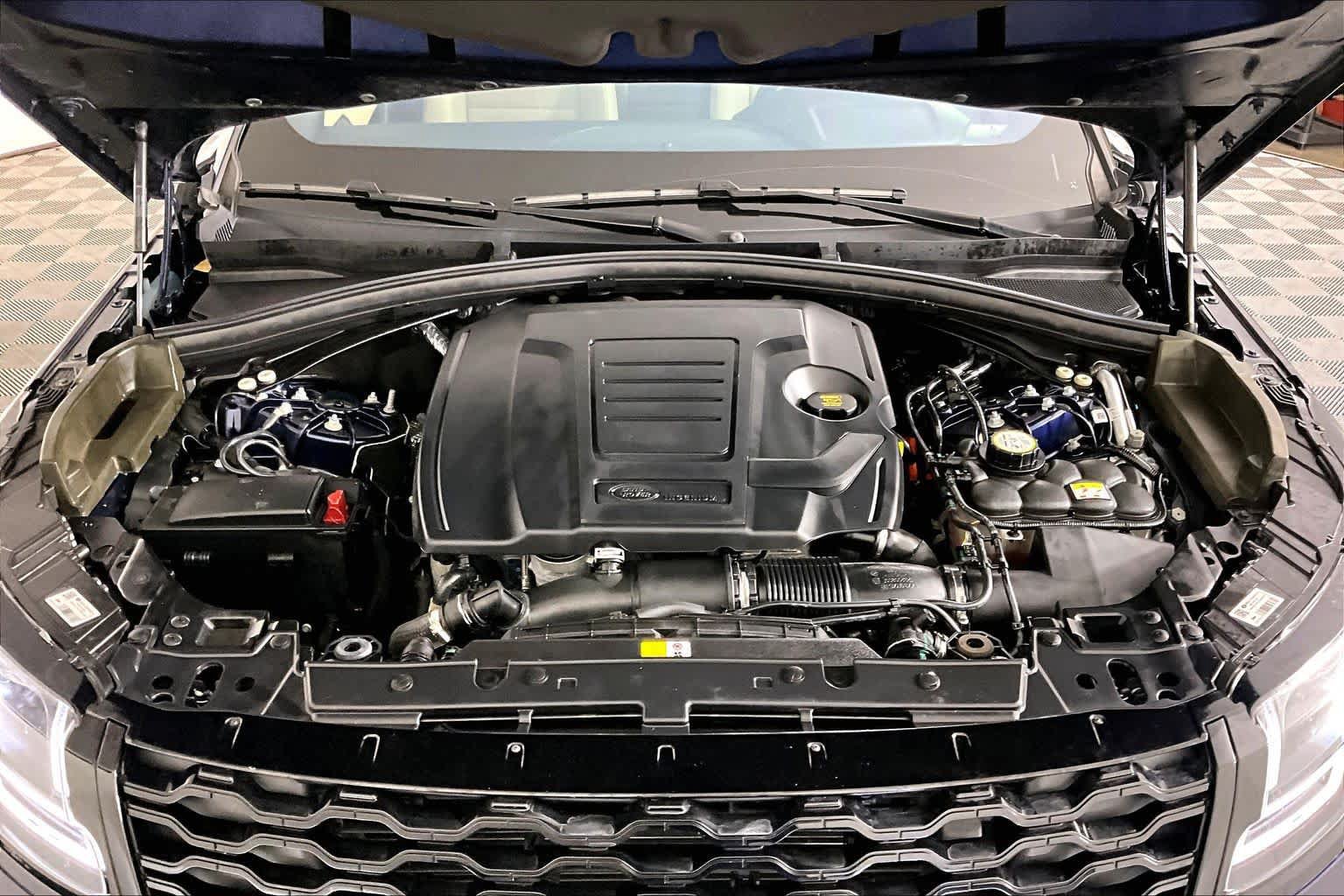 Used 2021 Land Rover Range Rover Velar R-Dynamic S AWD/4WD image 29