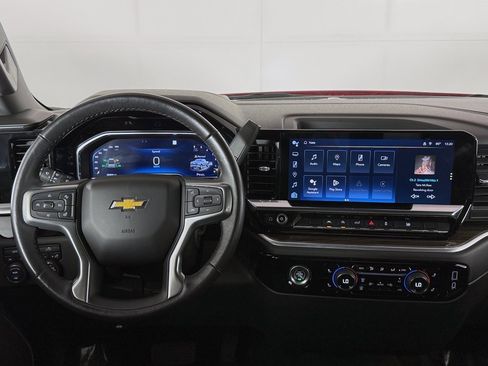 Used 2022 Chevrolet Silverado 1500 LT image 29