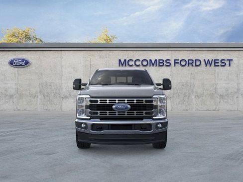 New 2026 Ford F250 XLT w/ FX4 Off-Road Package image 2
