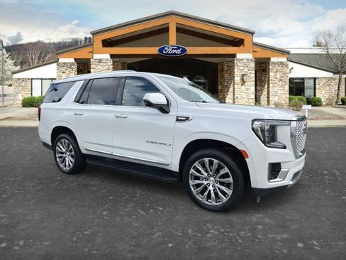 Used 2024 GMC Yukon Denali AWD/4WD image 3