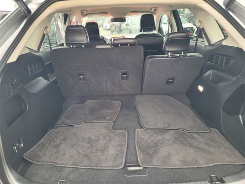 Used 2022 Ford Edge SEL w/ Convenience Package image 28