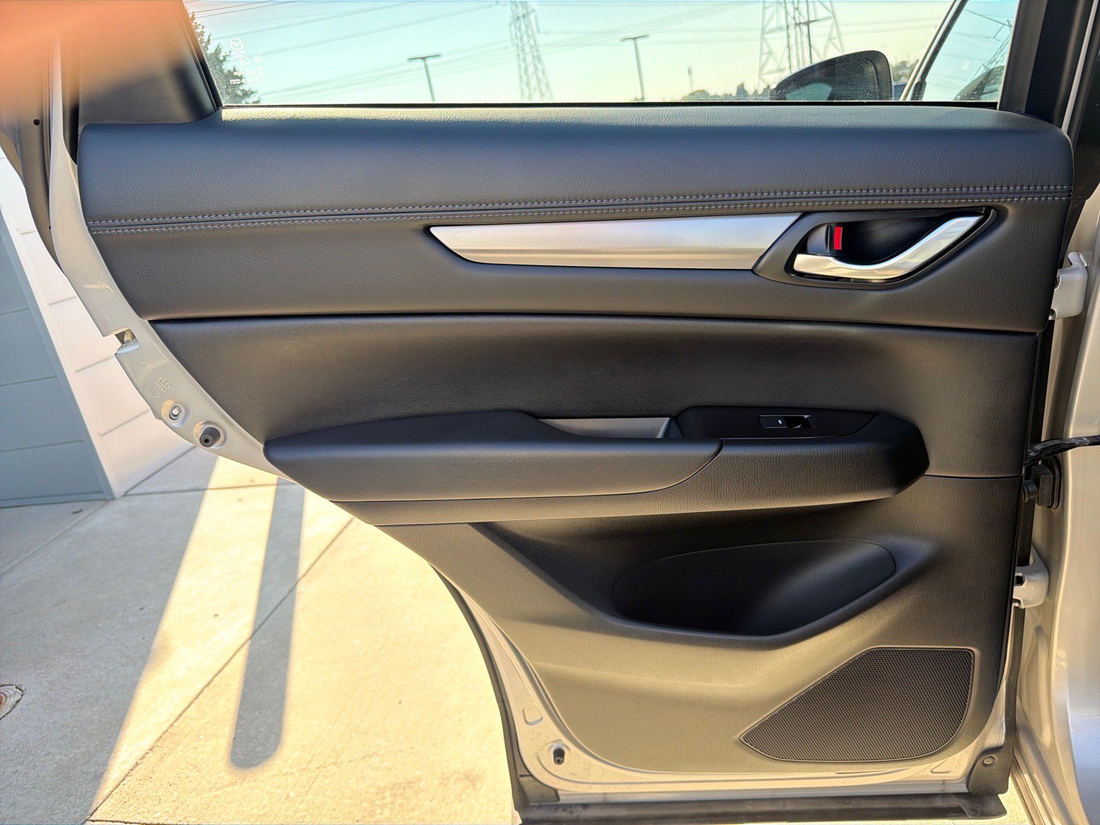Used 2025 MAZDA CX-5 AWD 2.5 S w/ Select Package image 18