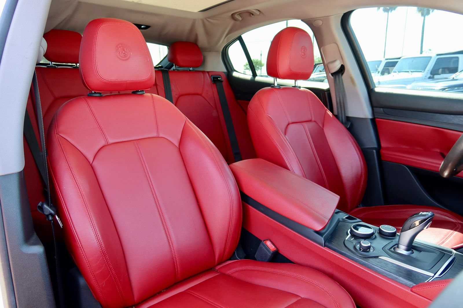 Used 2019 Alfa Romeo Stelvio w/ Nero Edizione RWD image 15