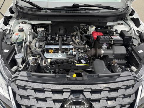 Used 2022 Nissan Kicks SV FWD image 20