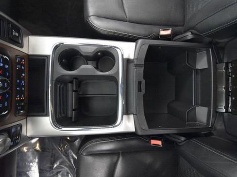 Used 2016 RAM 1500 Laramie w/ Convenience Group image 32