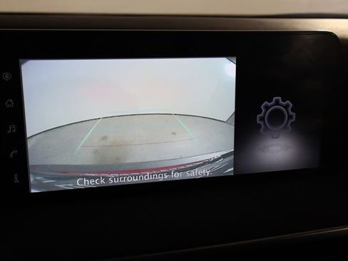 Used 2025 Nissan Kicks SV FWD image 31