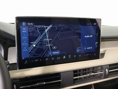 New 2026 Lincoln Corsair Premiere image 8