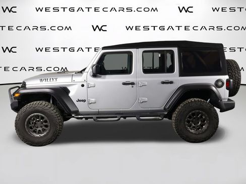 Used 2022 Jeep Wrangler Unlimited Sport AWD/4WD image 5