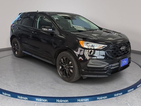 Certified 2023 Ford Edge SE w/ Black Appearance Package AWD/4WD image 3