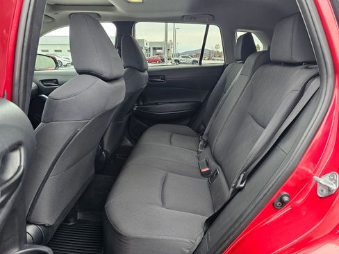 Used 2023 Toyota Corolla Cross LE w/ Moonroof Package image 17