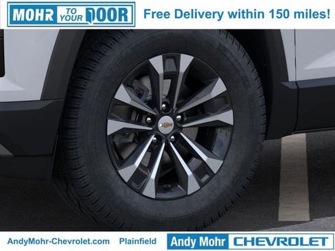 New 2026 Chevrolet Equinox LT image 9