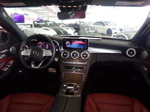 Used 2020 Mercedes-Benz C 300 Sedan w/ AMG Line image 24