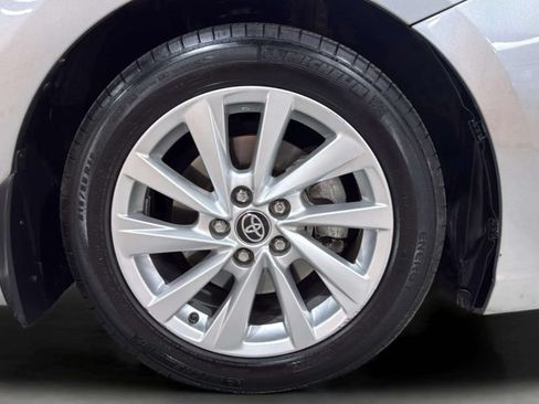 Used 2023 Toyota Camry SE AWD/4WD image 37