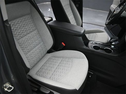 Used 2023 Chevrolet Equinox LT w/ Driver Convenience Package image 26