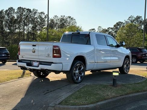 Used 2024 RAM 1500 Limited image 7