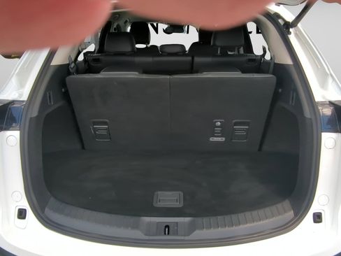 Used 2022 MAZDA CX-9 Touring image 10