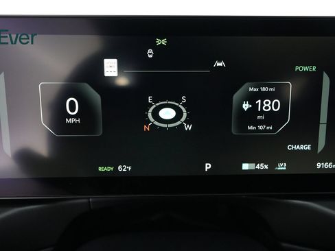 Used 2024 Kia EV9 Light Long Range RWD image 7