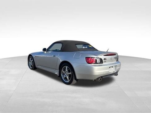 Used 2002 Honda S2000 image 3