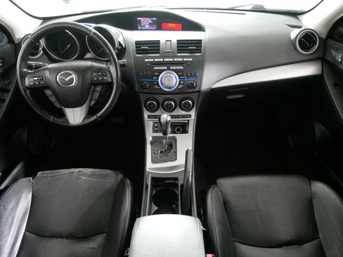 Used 2011 MAZDA MAZDA3 s Grand Touring w/ Tech Pkg FWD image 10