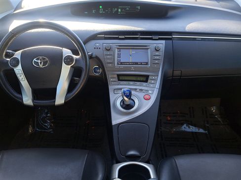 Used 2012 Toyota Prius Four image 14