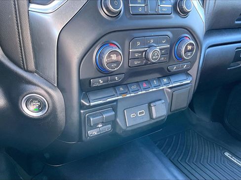 Used 2019 Chevrolet Silverado 1500 LT w/ All-Star Edition image 25