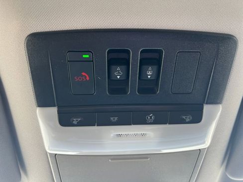 New 2026 Nissan Pathfinder Platinum w/ Cargo Package FWD image 8