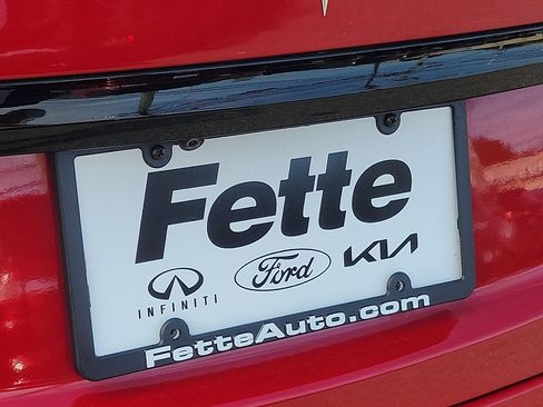 Used 2022 Tesla Model S image 25