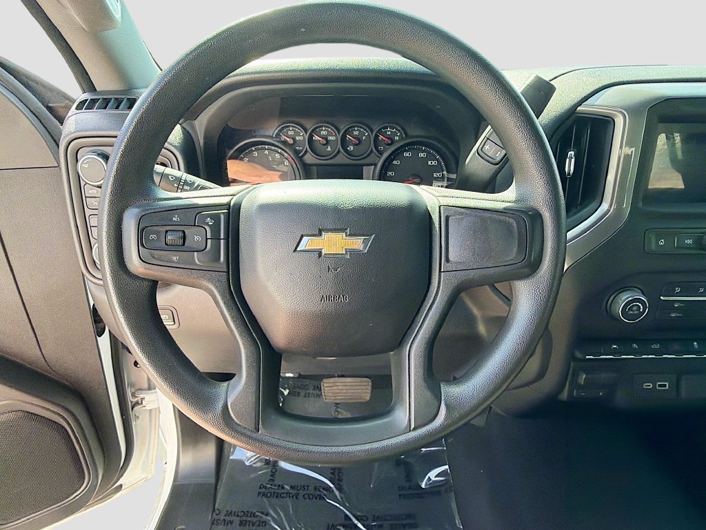 Used 2024 Chevrolet Silverado 1500 Custom Trail Boss w/ LPO, Dark Essentials Package AWD/4WD image 11