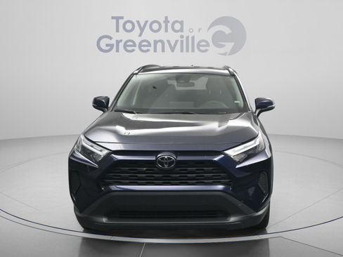 Used 2025 Toyota RAV4 XLE image 21