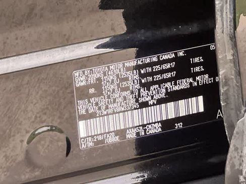 Used 2024 Toyota RAV4 XLE w/ Convenience Package image 22