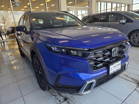 Certified 2023 Honda CR-V Sport Touring image 3