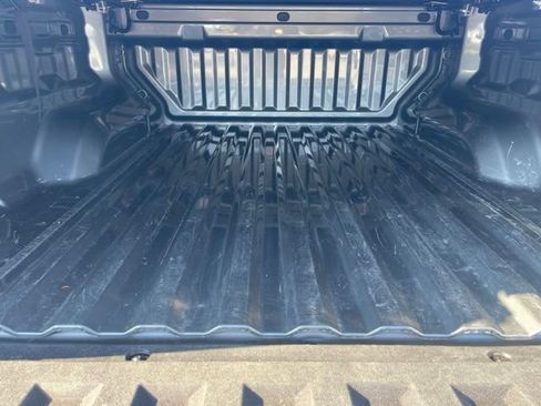 Used 2025 Chevrolet Colorado W/T w/ WT Custom Package RWD image 4