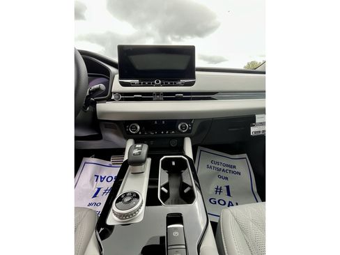 New 2026 Mitsubishi Outlander SEL FWD image 8