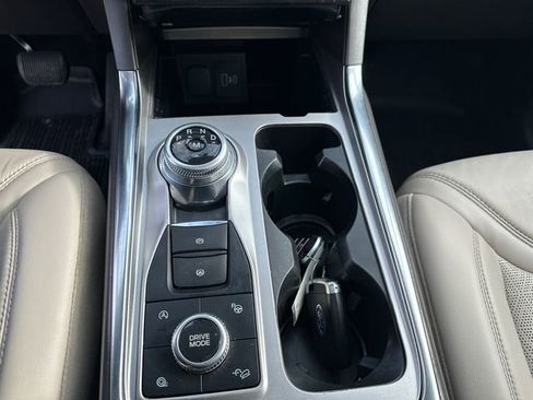 Used 2021 Ford Explorer Platinum w/ Equipment Group 601A image 38