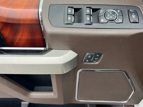 Used 2020 Ford F450 King Ranch w/ King Ranch Ultimate Package image 12