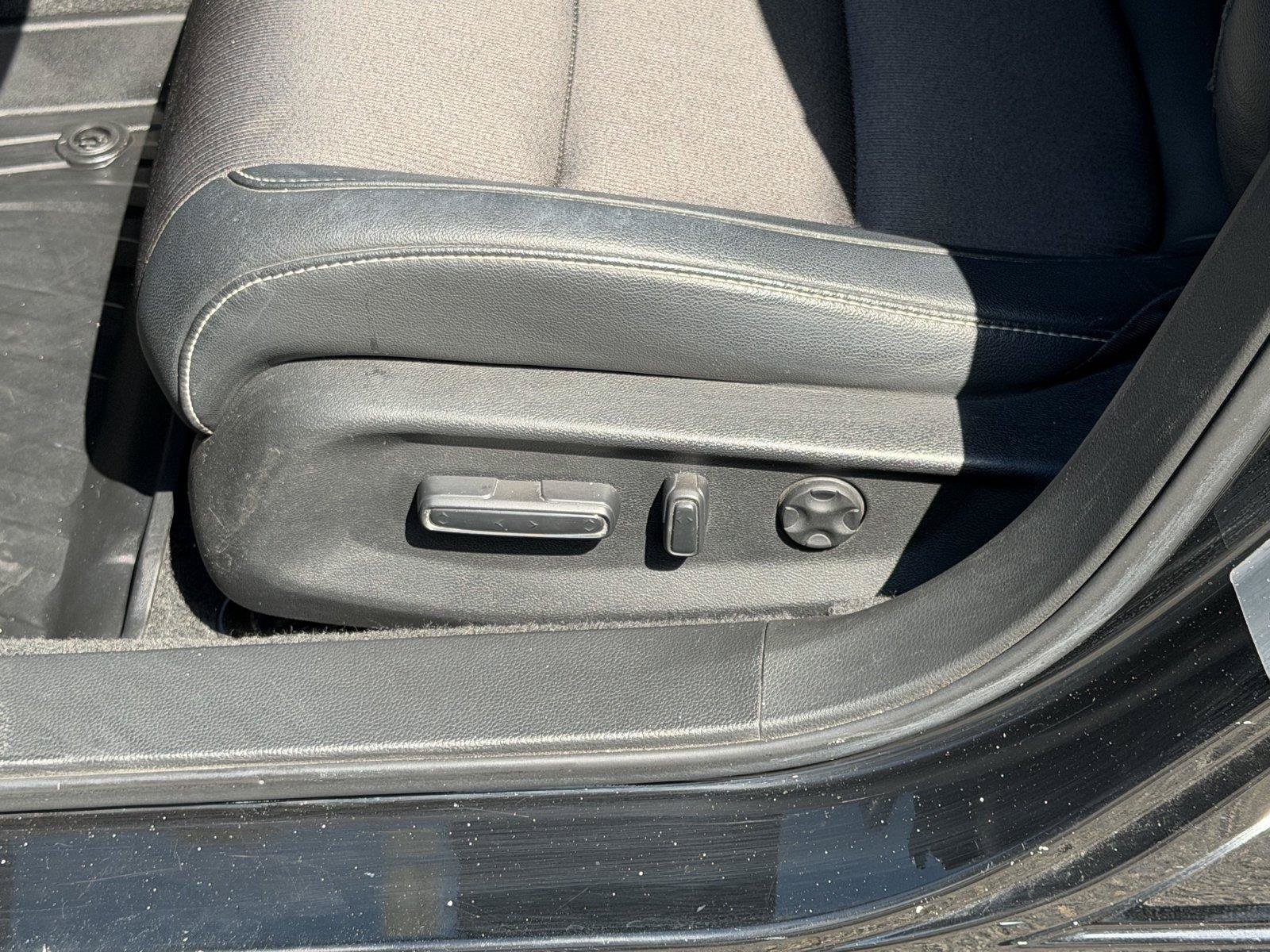 Used 2021 Honda Accord Sport image 14