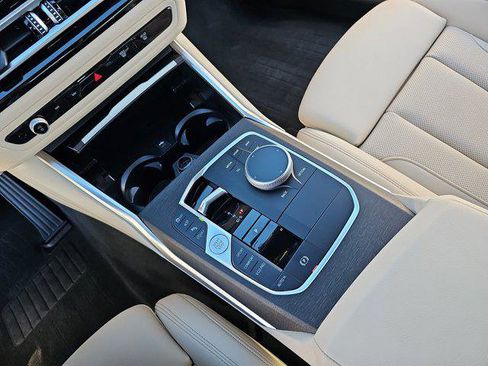 Certified 2024 BMW 330i Sedan w/ Convenience Package image 25
