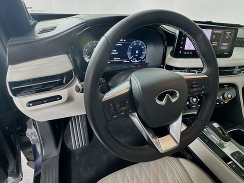 Certified 2026 INFINITI QX60 Autograph w/ Dark Cargo Package image 13