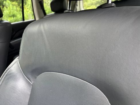 Used 2019 INFINITI QX80 Luxe w/ All-Season Package RWD image 6