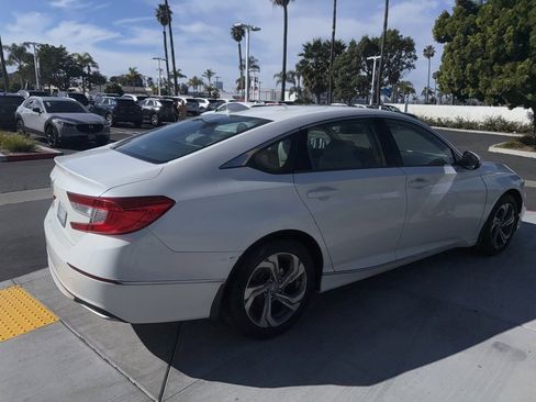 Used 2018 Honda Accord EX-L image 19