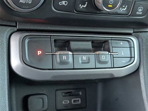 Used 2023 GMC Acadia AT4 w/ Technology Package image 20