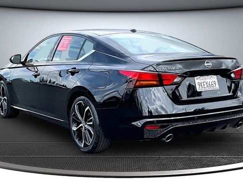 Certified 2024 Nissan Altima 2.5 SR FWD image 4