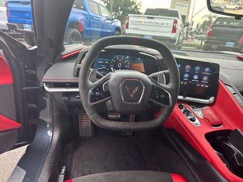 Used 2021 Chevrolet Corvette Stingray Preferred Cpe w/ 2LT image 13