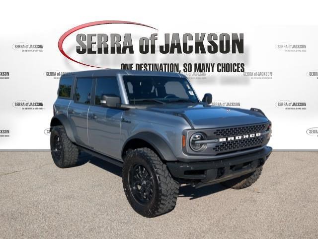Used 2023 Ford Bronco Badlands AWD/4WD image 2