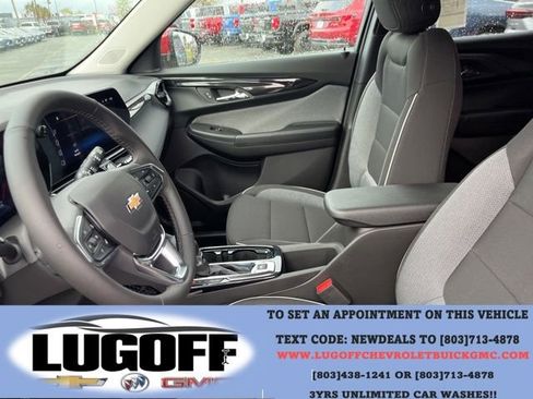 New 2026 Chevrolet TrailBlazer LT w/ Convenience Package FWD image 9