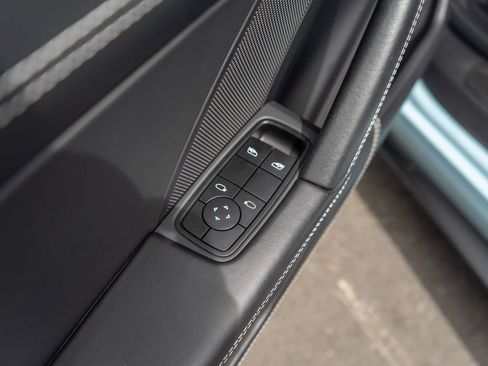 Used 2022 Porsche 911 GT3 image 33