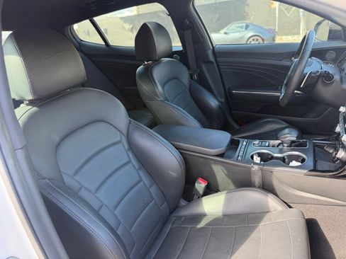 Used 2022 Kia Stinger GT2 w/ Scorpion Package AWD/4WD image 14